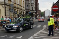 policjanci zabezpieczają wyścig