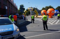 Policjanci zabezpieczają Tour de Pologne