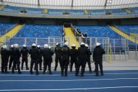 Ćwiczenia Policji na Stadionie Śląskim