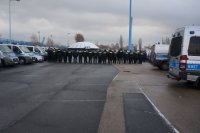 policjanci w trakcie ćwiczeń na Stadionie Ruchu Chorzów