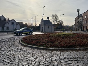 Na zdjęciu policyjny radiowóz.