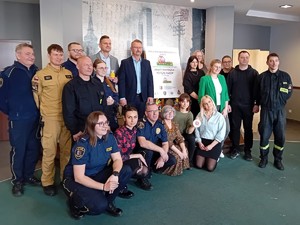 Grupowe zdjęcie uczestników